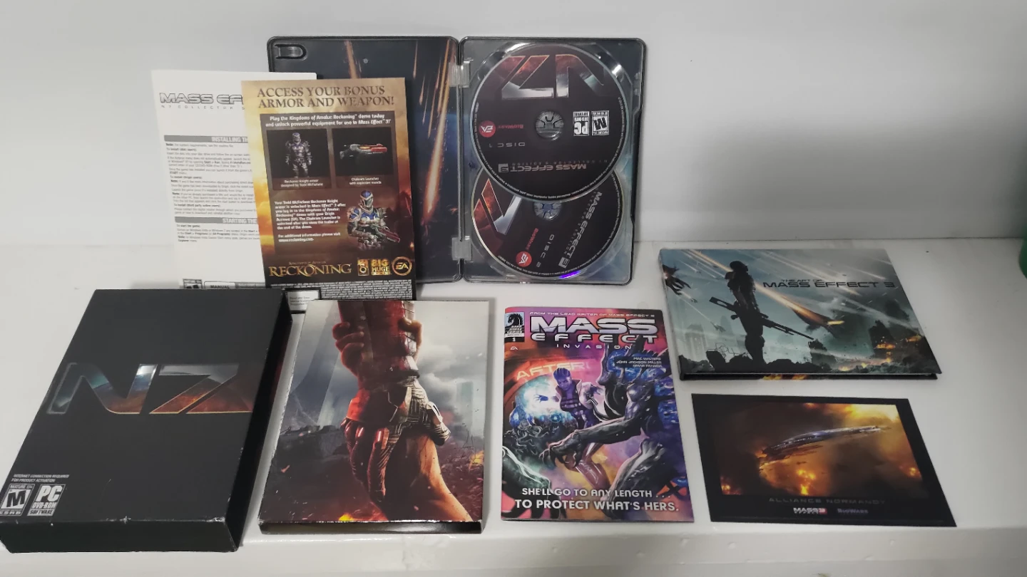 Mass Effect 3 N7 Collector's Edition PC - photo 3