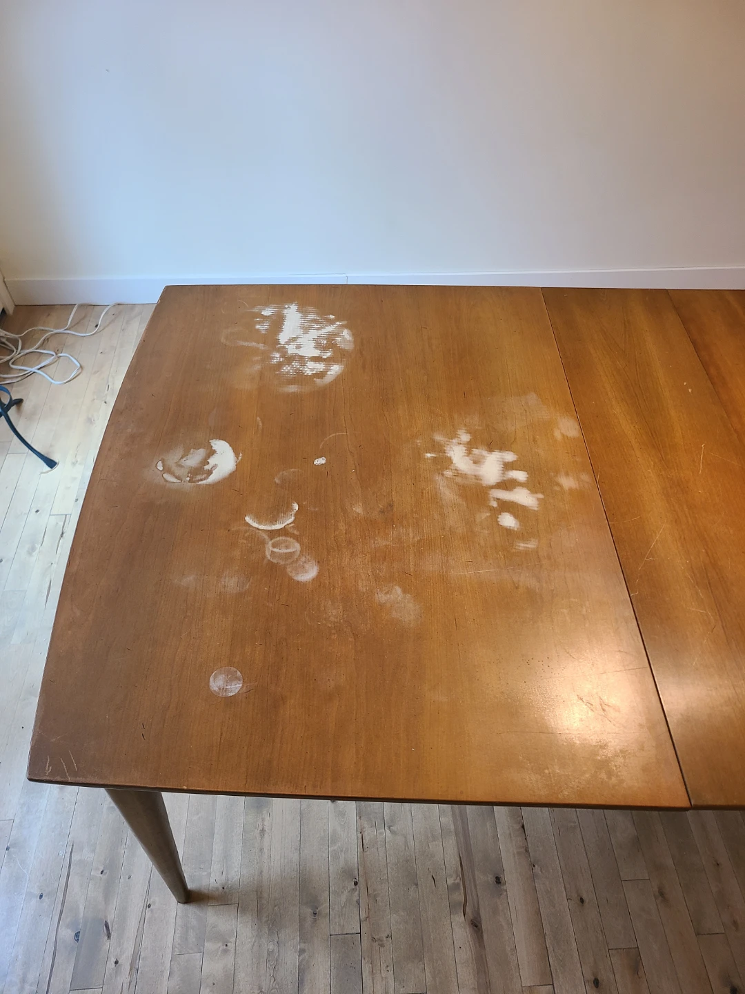 Mid-century 1965 Kentucky Wooden Dining Table - photo 4