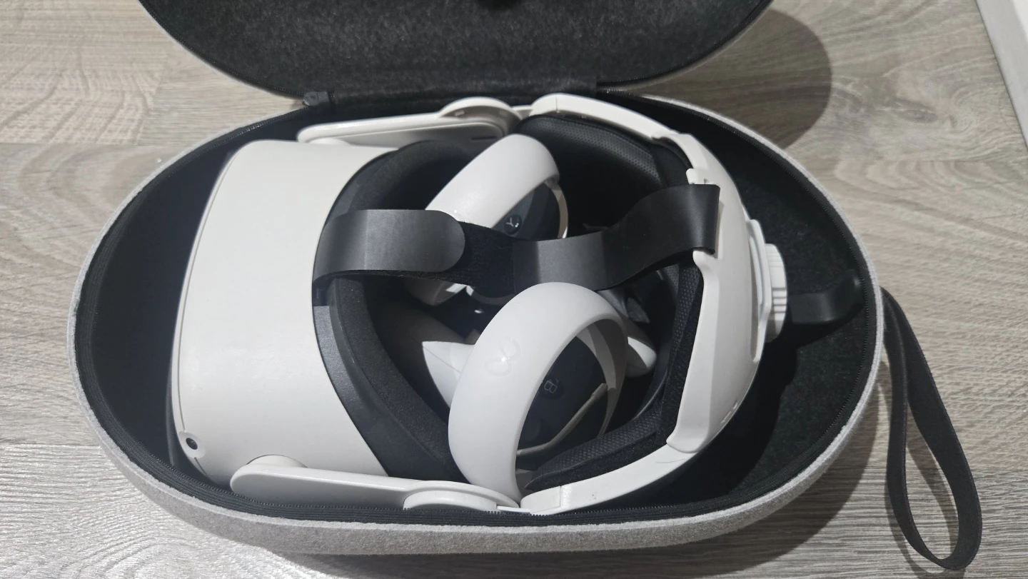 Meta Quest 2 VR Headset with Carrying Case
