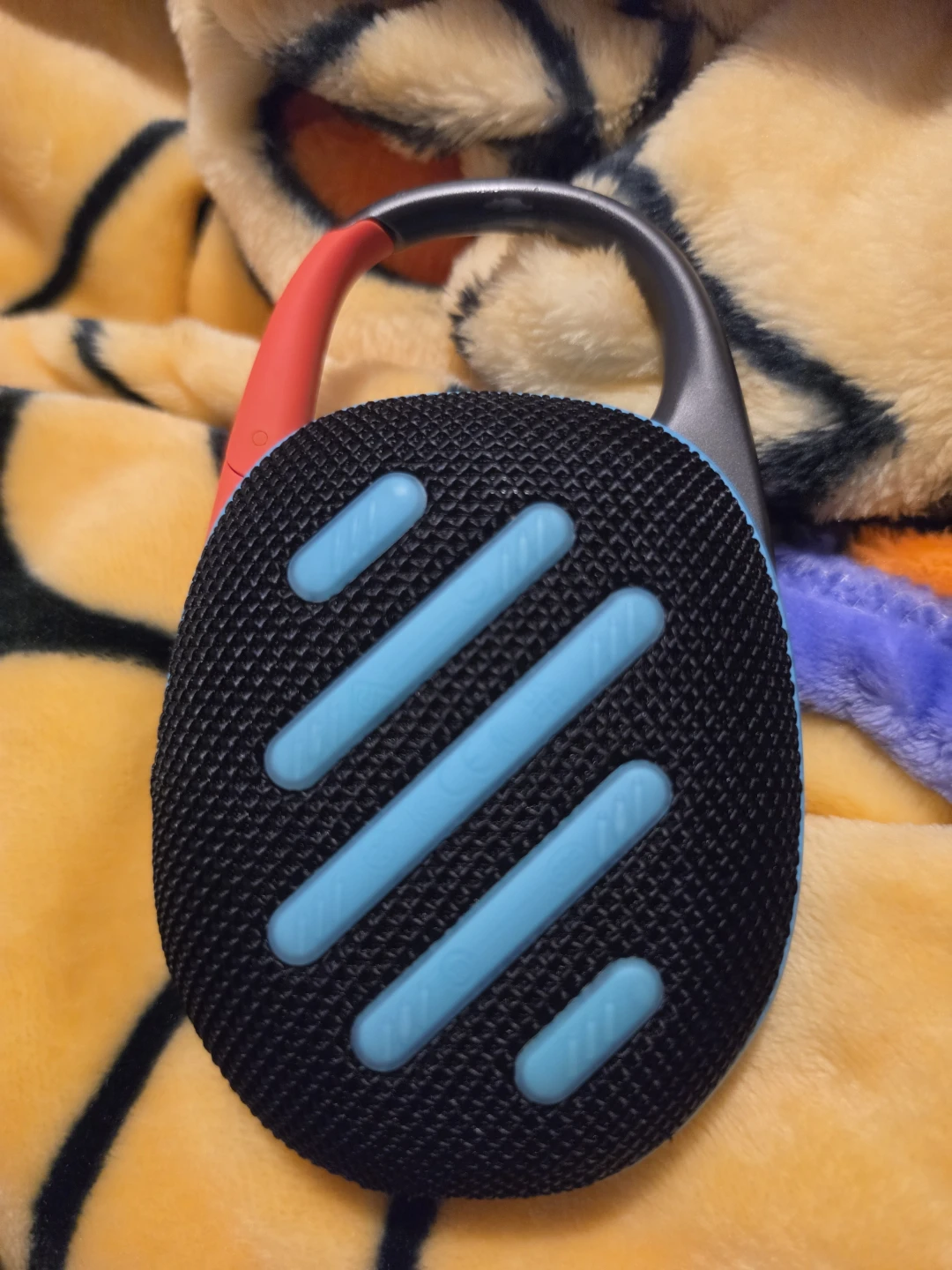 JBL Clip 4 Portable Bluetooth Speaker - photo 2