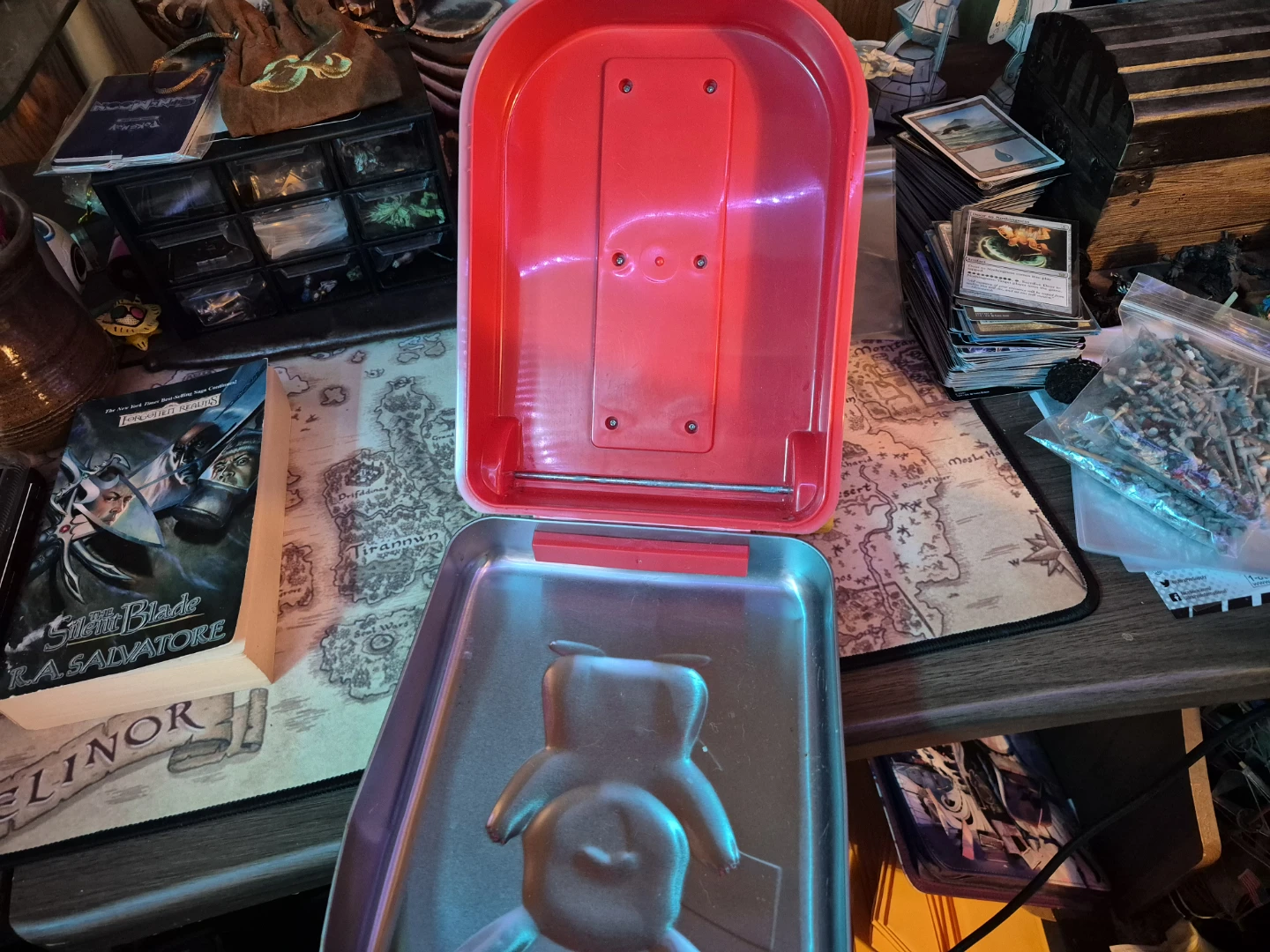 Lotte Pokémon Rolling Suitcase Lunch Box - photo 3
