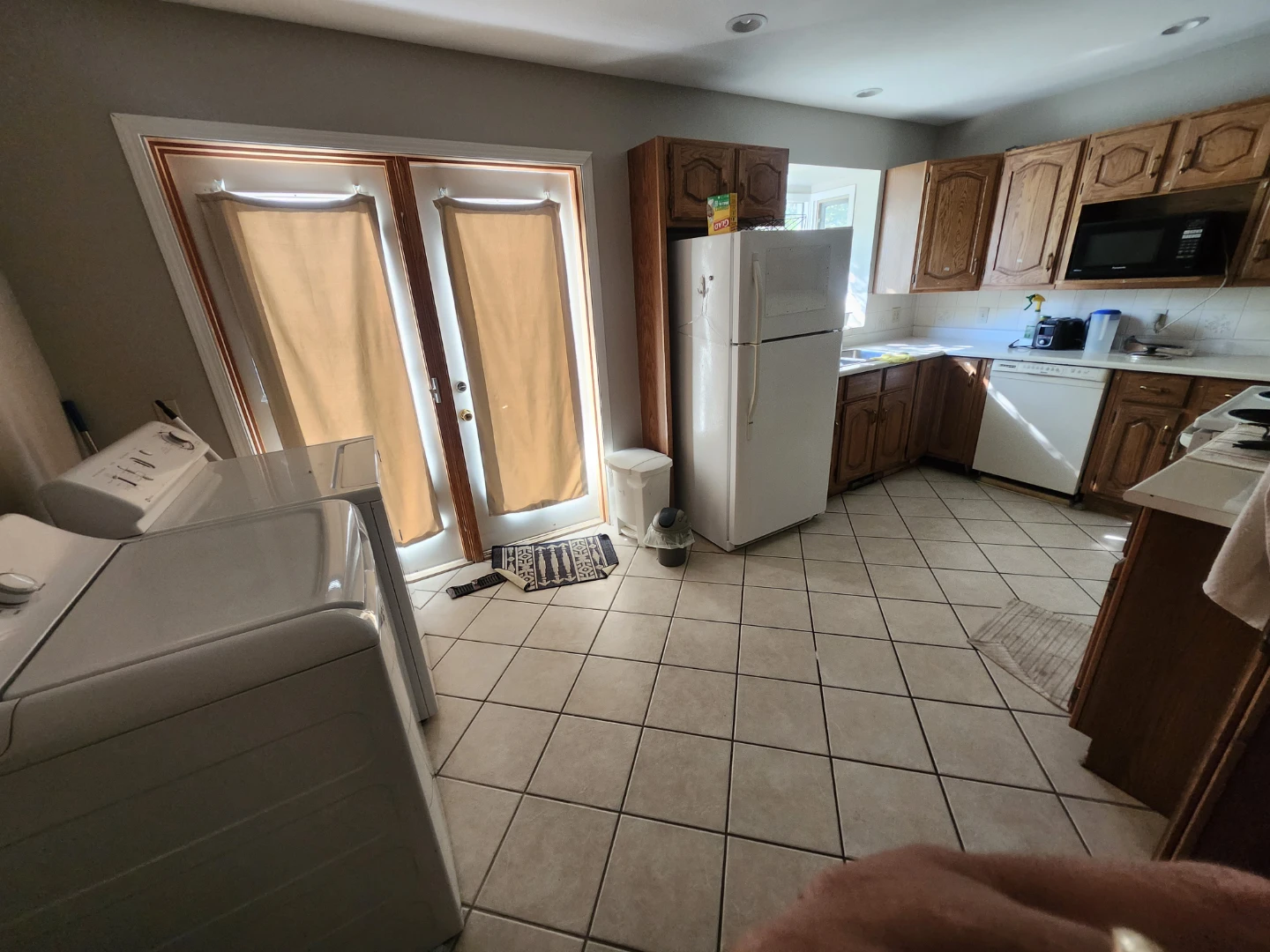 Furnished Room for rent - photo 2