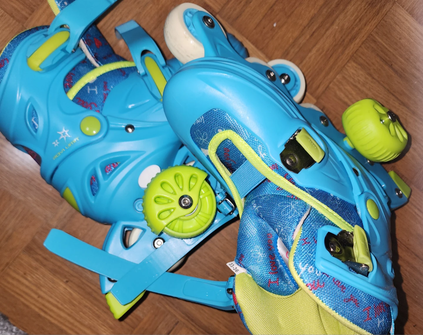 Rovi Line Adjustable Inline Skates