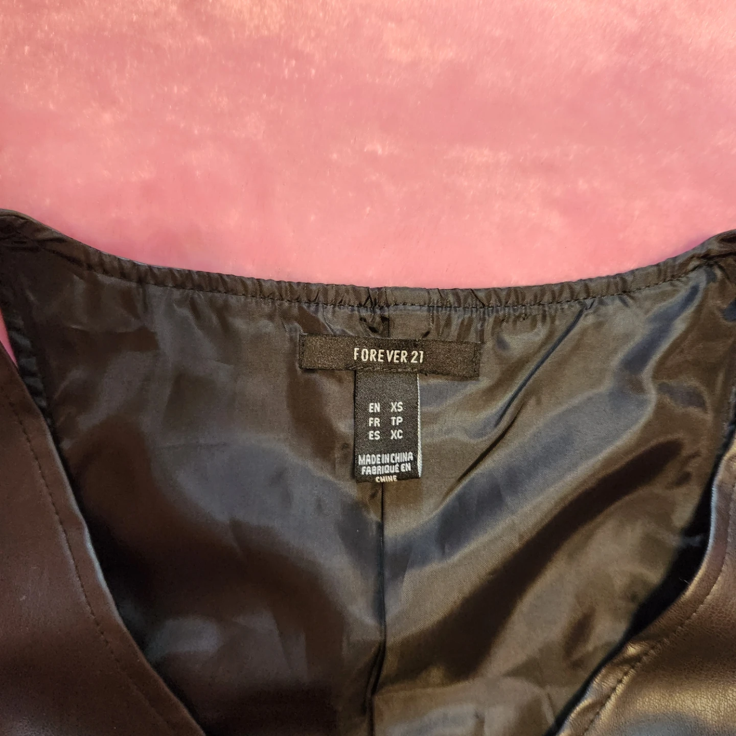 XS Black Crop Leather Vest - photo 2