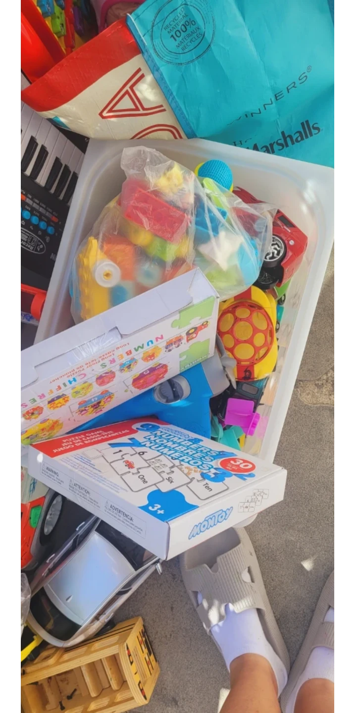 Assorted Children's Toys and Plushies Bundle - photo 3