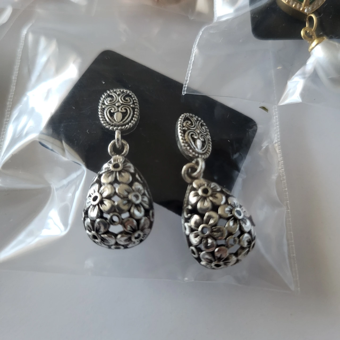 Assorted Fashion Earrings Collection - photo 3