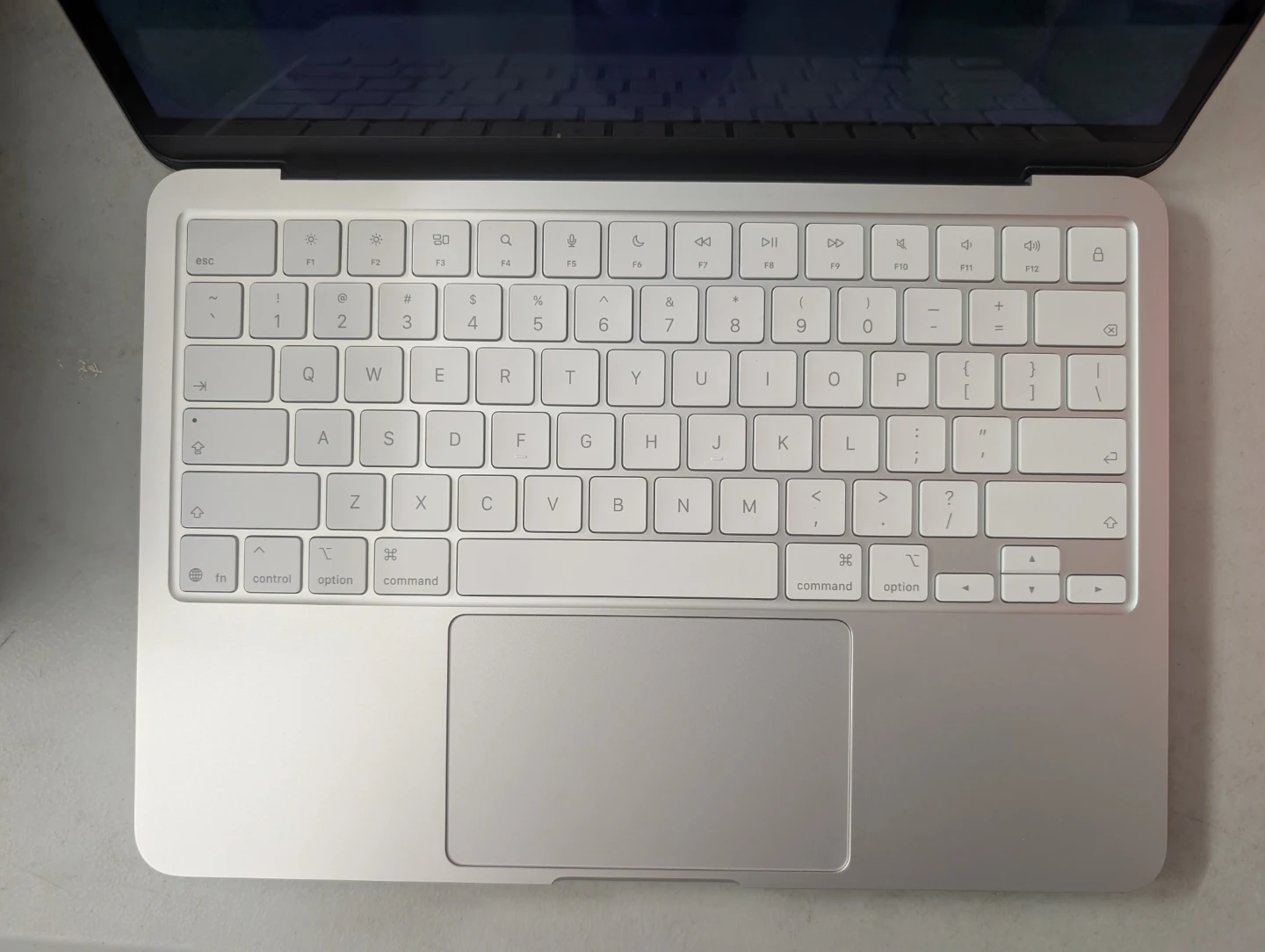 Apple MacBook Neo Silver 256GB - photo 3