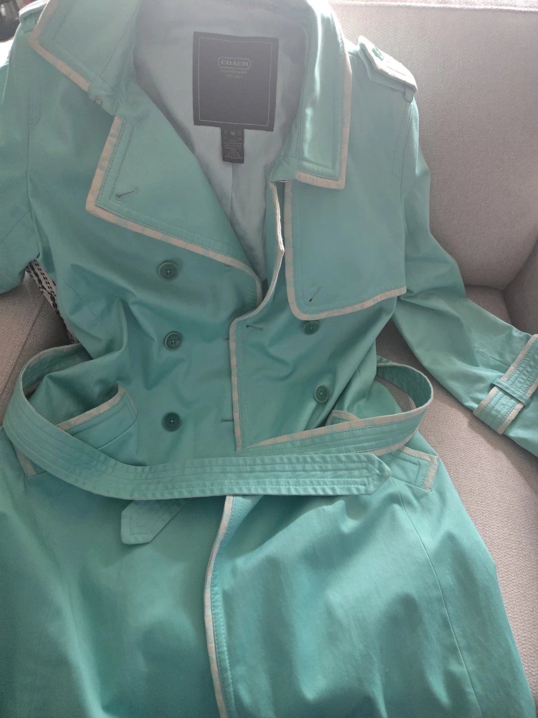 Vintage Coach Women's Trench Coat, Size 12 - photo 3