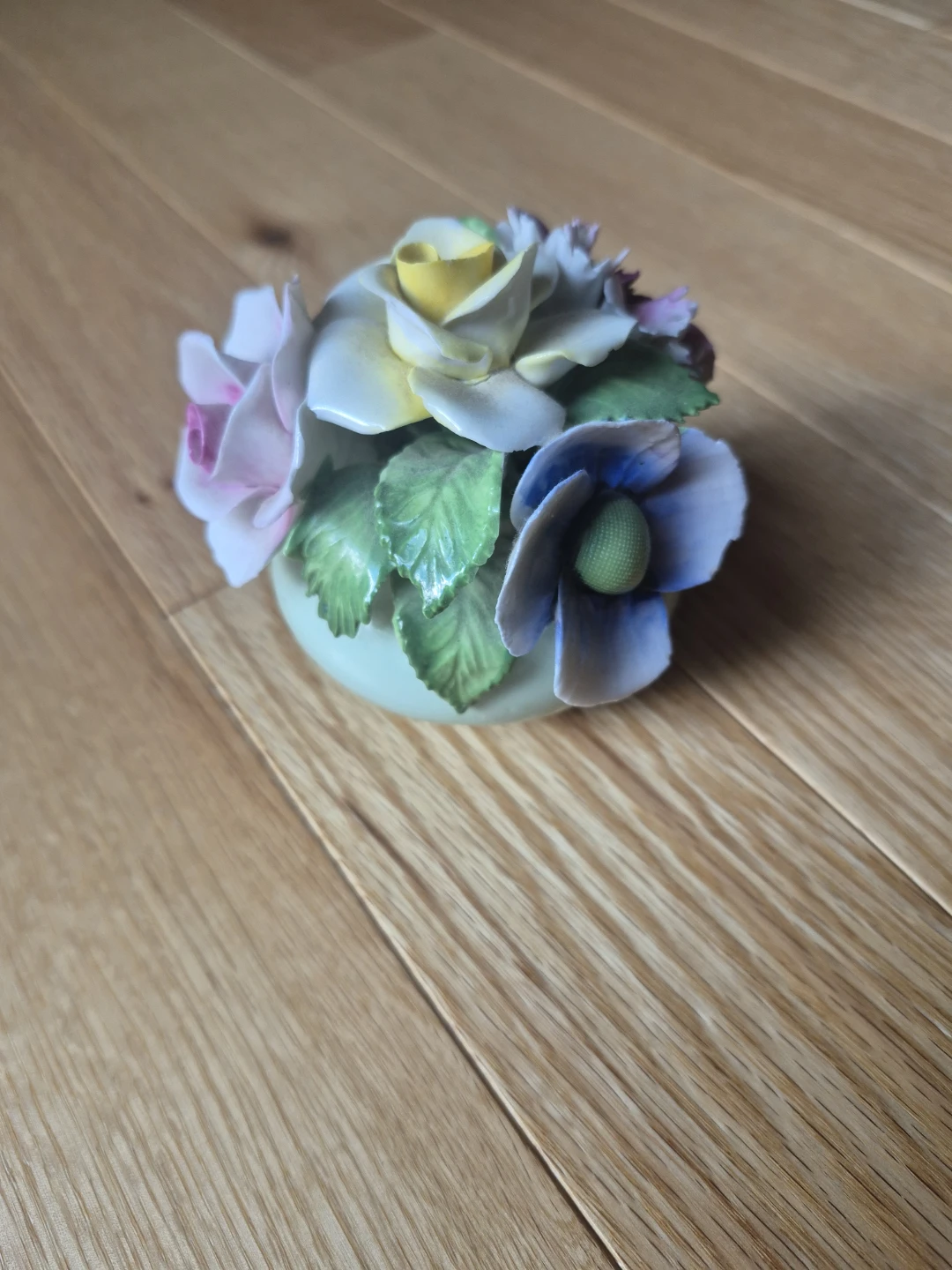 Radnor Bone China Floral Arrangement - photo 3
