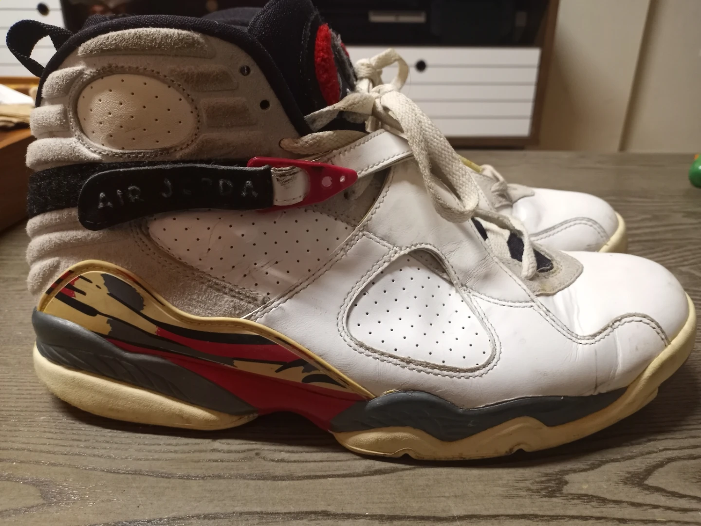Nike Air Jordan 8 retro Bugs Bunny size 11.5