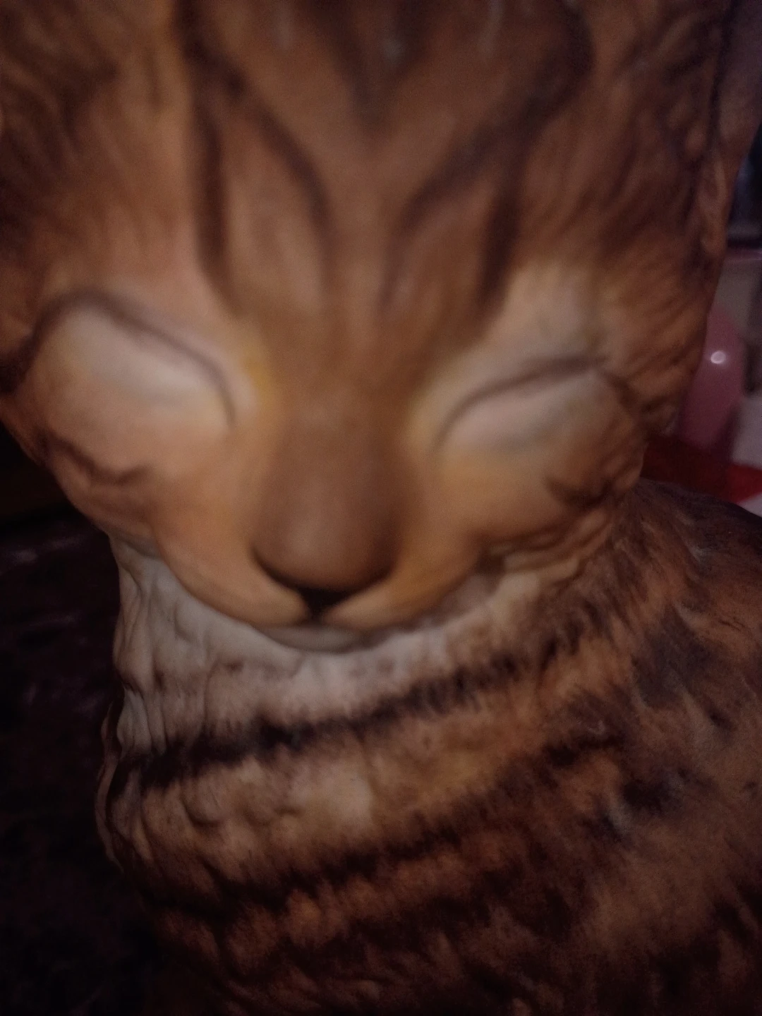 Classic Cats Bengal TabbyFigurine - photo 3