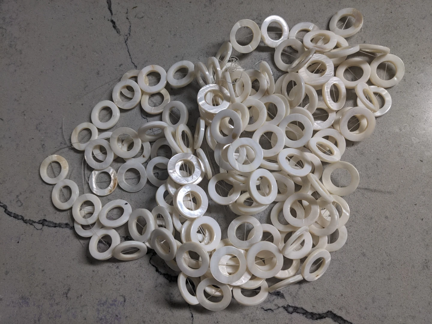 Large abalone shell white donut beads - photo 2