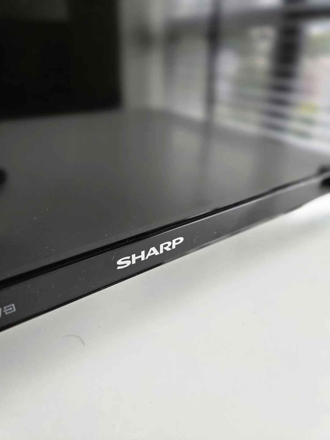 Sharp Smart TV - PICKUP only - photo 2