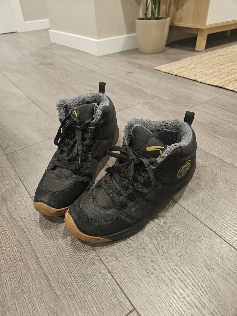Skechers Faux Fur Lined Boots