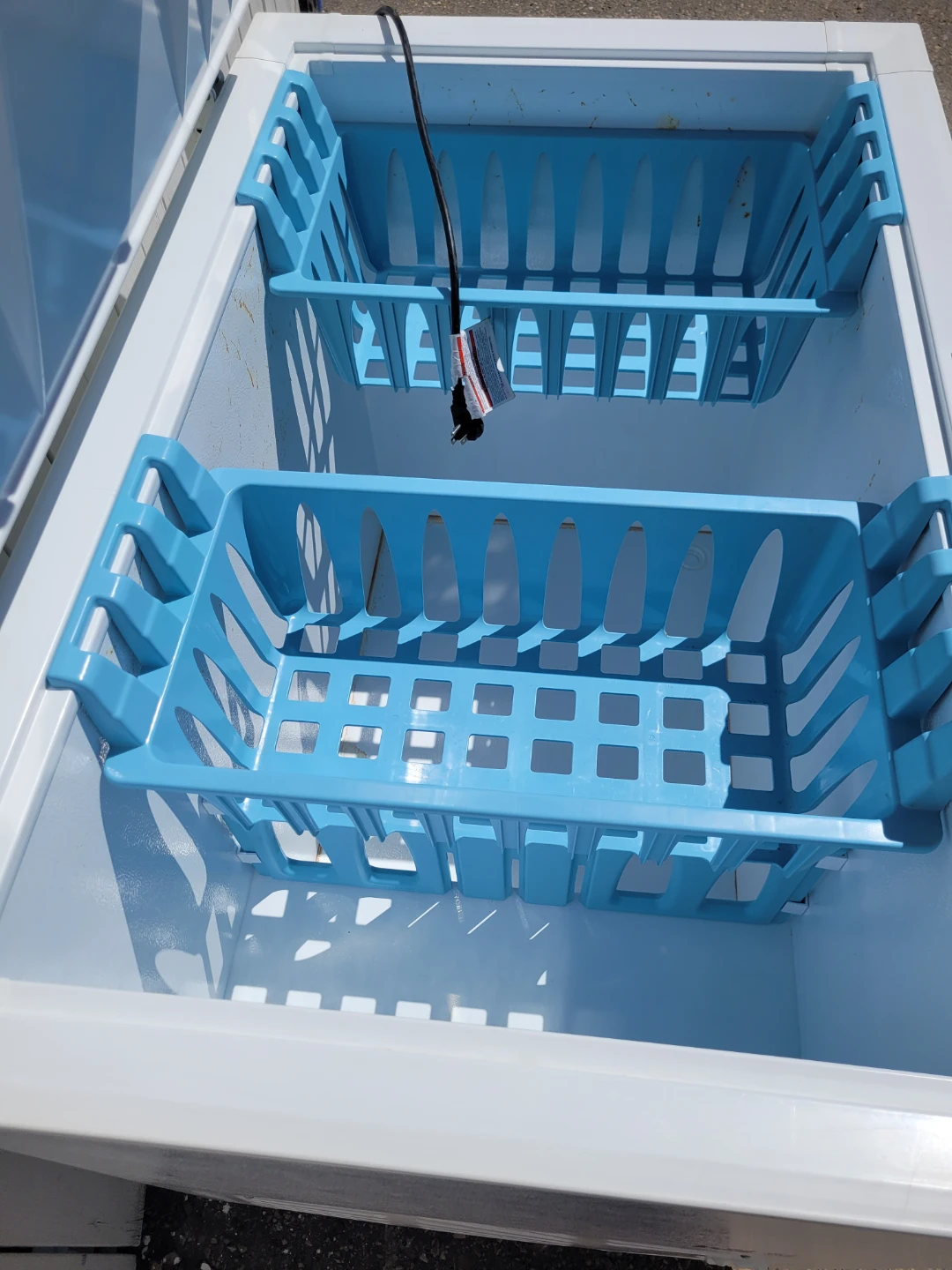 Beautiful Large White Chest Freezer with Blue Baskets - photo 5