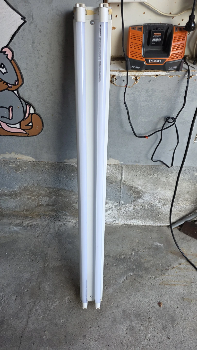 🏈Luminus LED Shop Light Fixture - photo 2