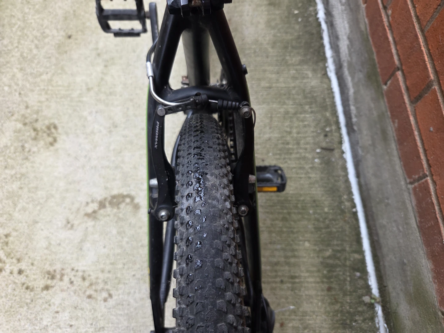 GT Aggressor Mountain Bike - photo 5