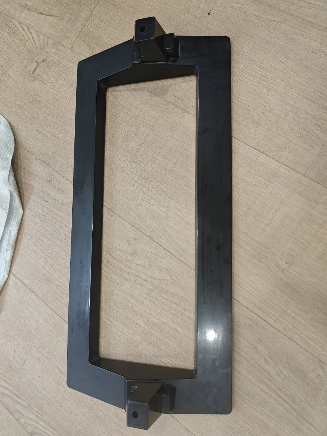 For parts or repair. RCA 50" UHD 4k TV RLDED5098-UHD - photo 2