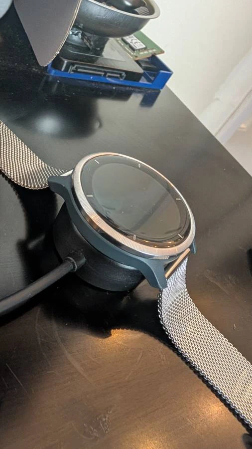 Garmin Venu 2 in good condition - photo 5