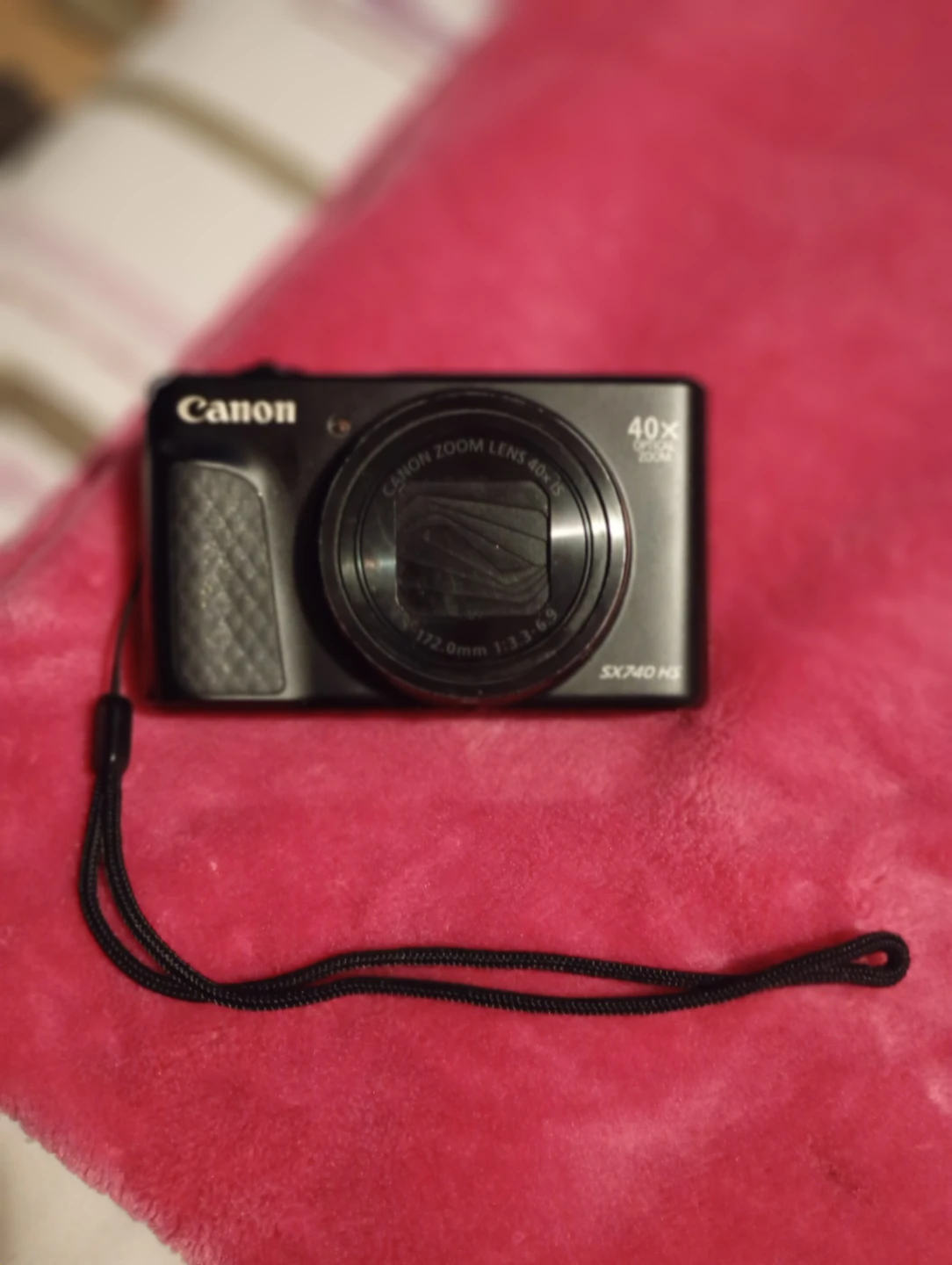 Canon PowerShot SX740 HS Camera