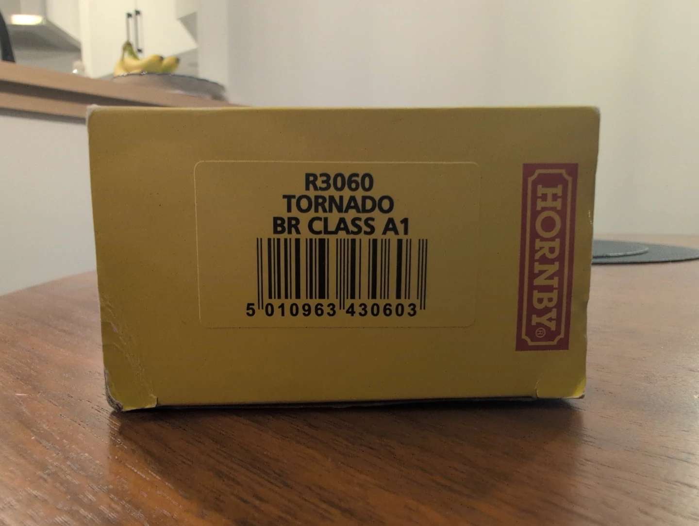 HORNBY R3060 Tornado BR Class A1 00 Gauge - photo 3