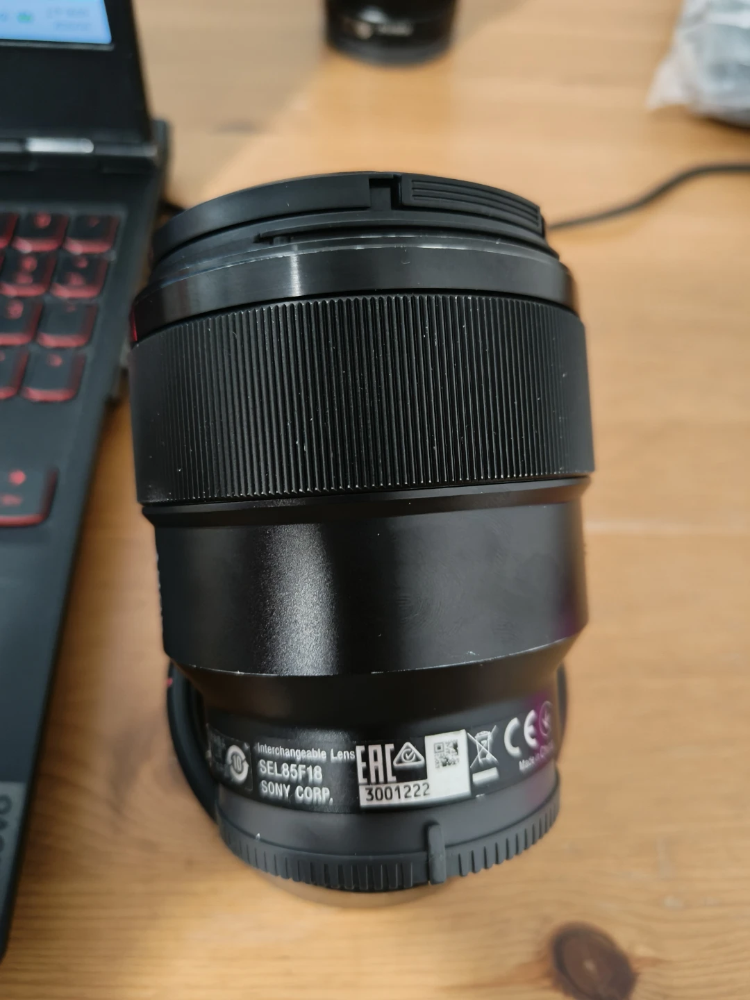 Sony FE 85mm f/1.8 Prime Lens - photo 5