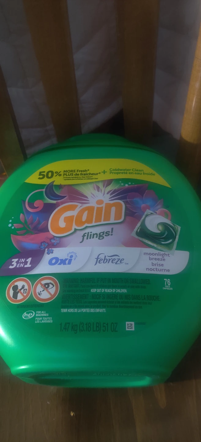 Gain Flings Moonlight Breeze Laundry Detergent, 76 Count