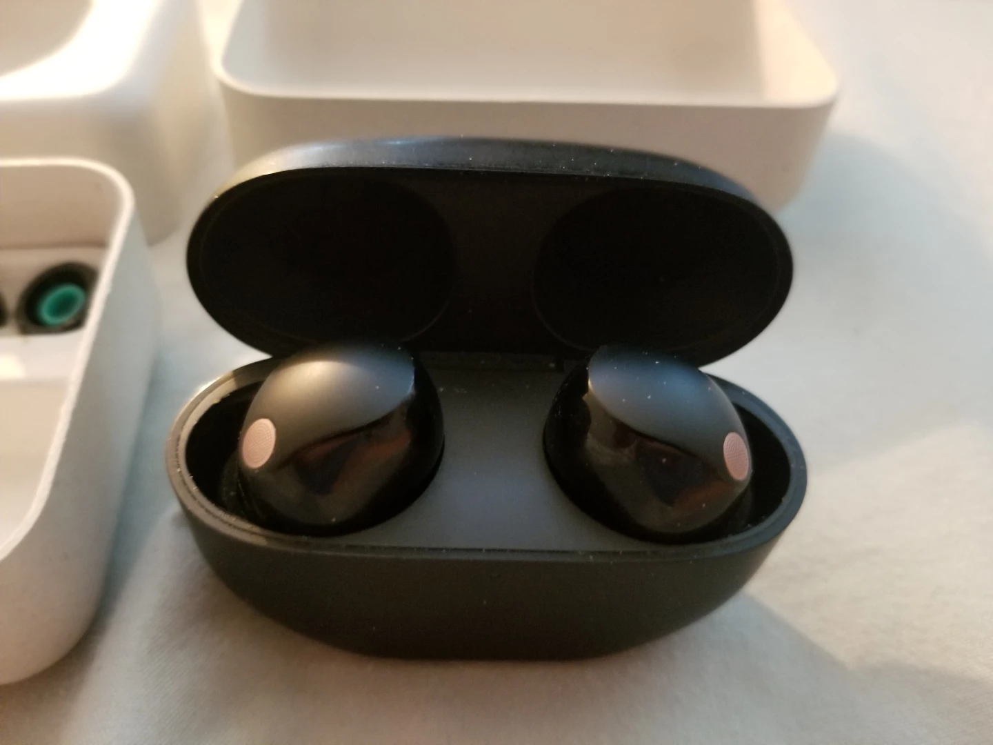 Sony WF-1000XM5 Earbud Bluetooth noise cancellation earbud - photo 2