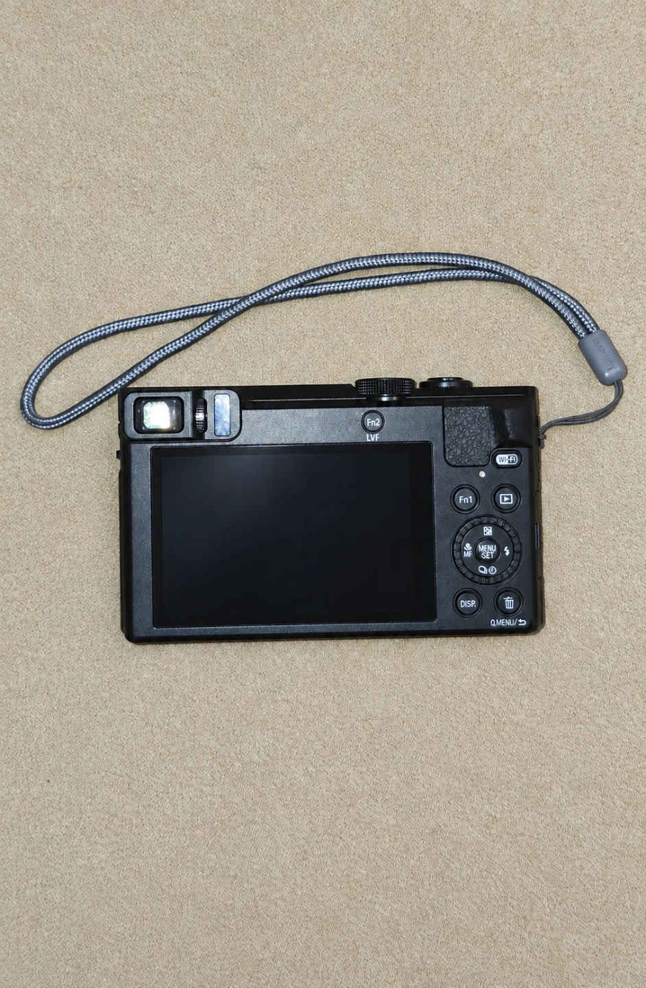 Excellent Condition Panasonic LUMIX TZ/ZS60 Point and Shoot Cam - photo 2