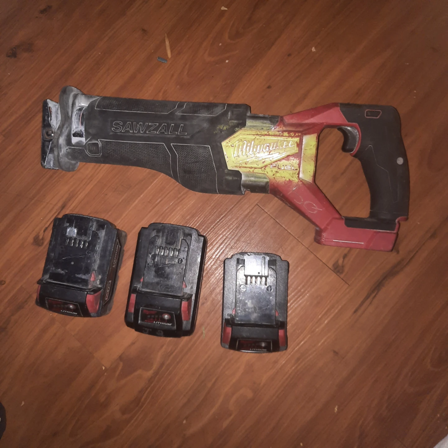 Milwaukee Fuel Sawzall with 3 Batteries
