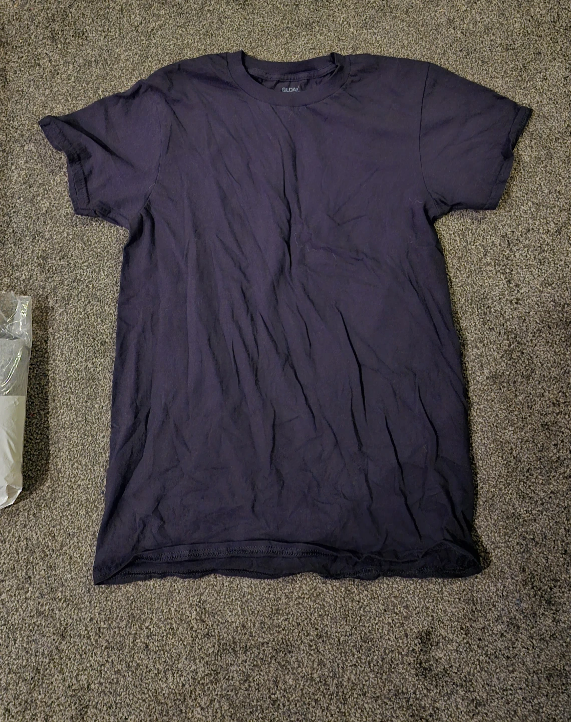 Gildan Men's Crew T-Shirts - Small