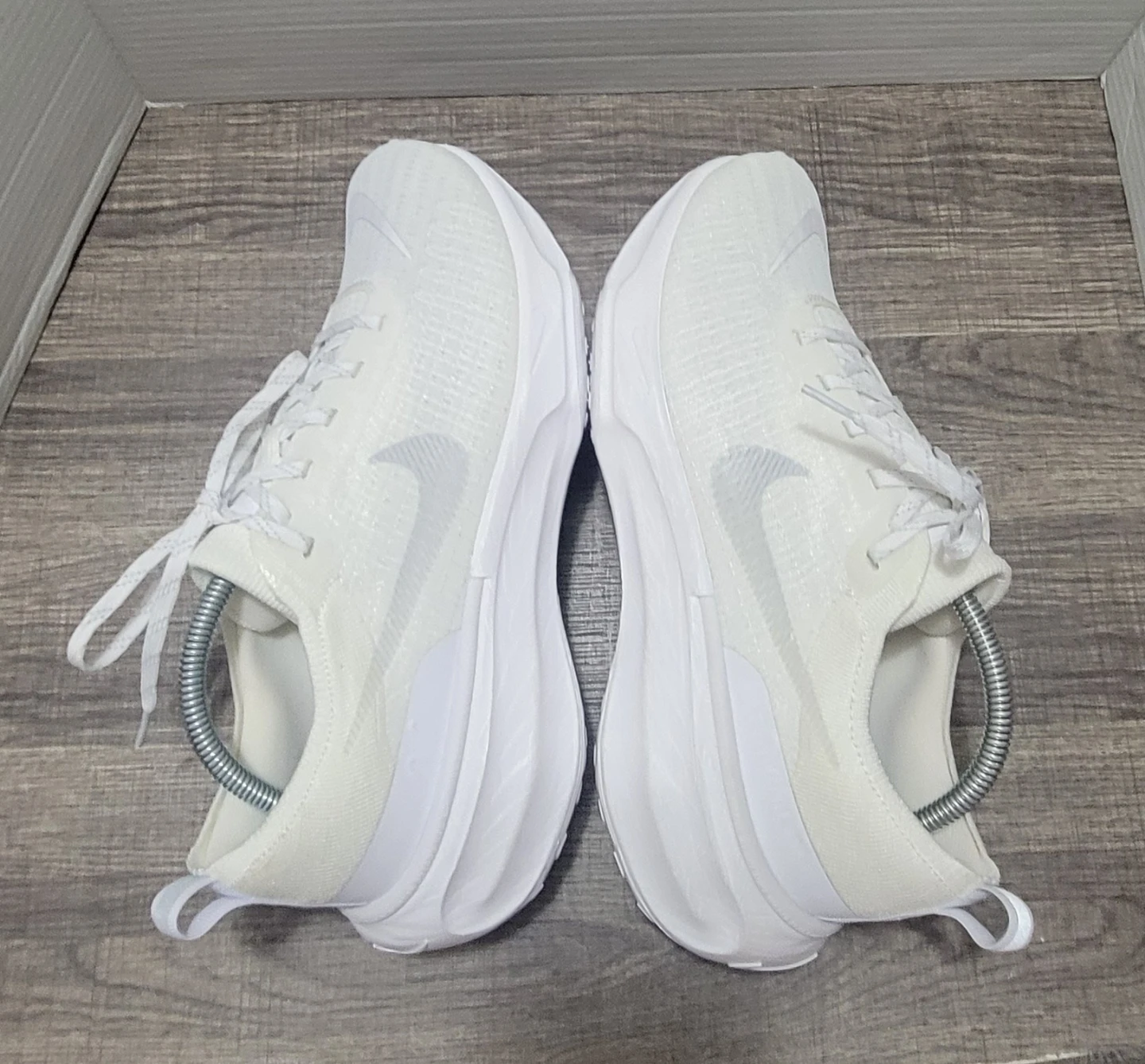 Nike ZoomX Running Shoes White Size 10 - photo 3
