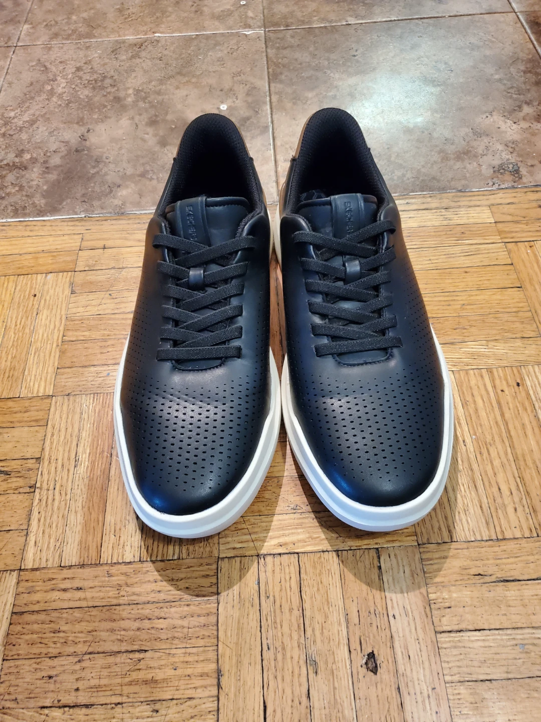 Men's Skechers Sneakers Slip-ins Shoes Size 9