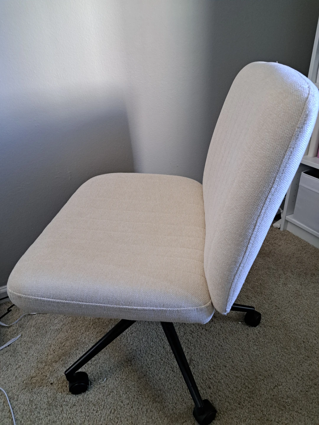 Cream Upholstered Office Chair