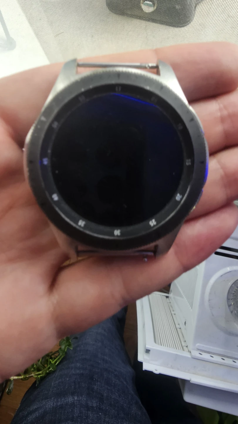Samsung Galaxy Watch - photo 2
