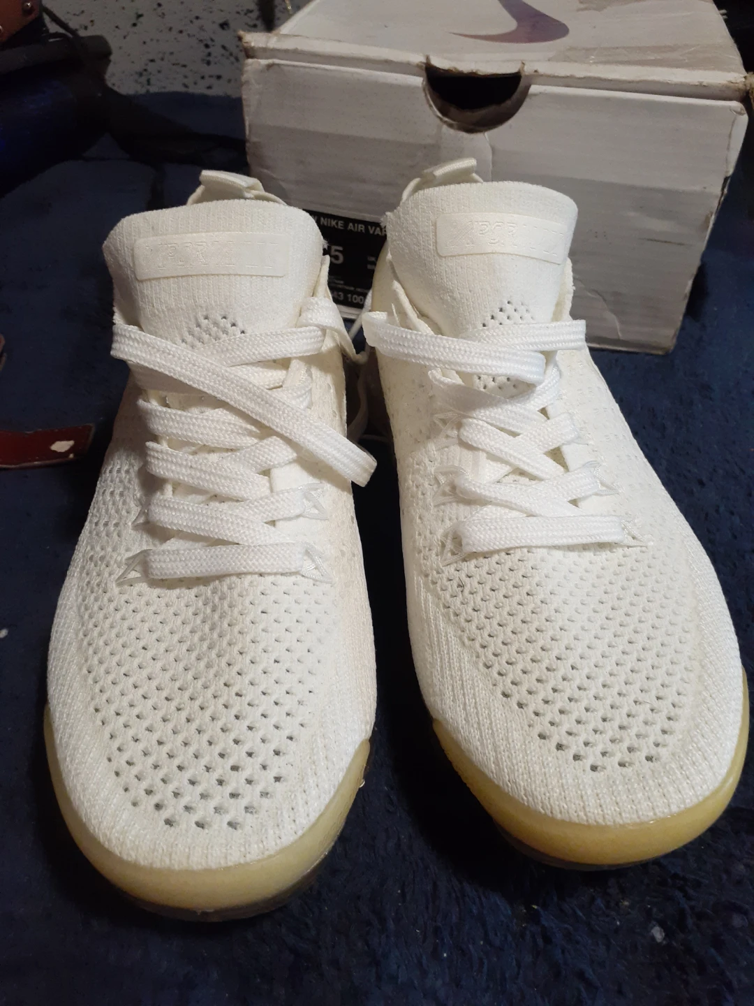 Nike Air VaporMax Flyknit 2 White Shoes Size 5.5 - photo 5