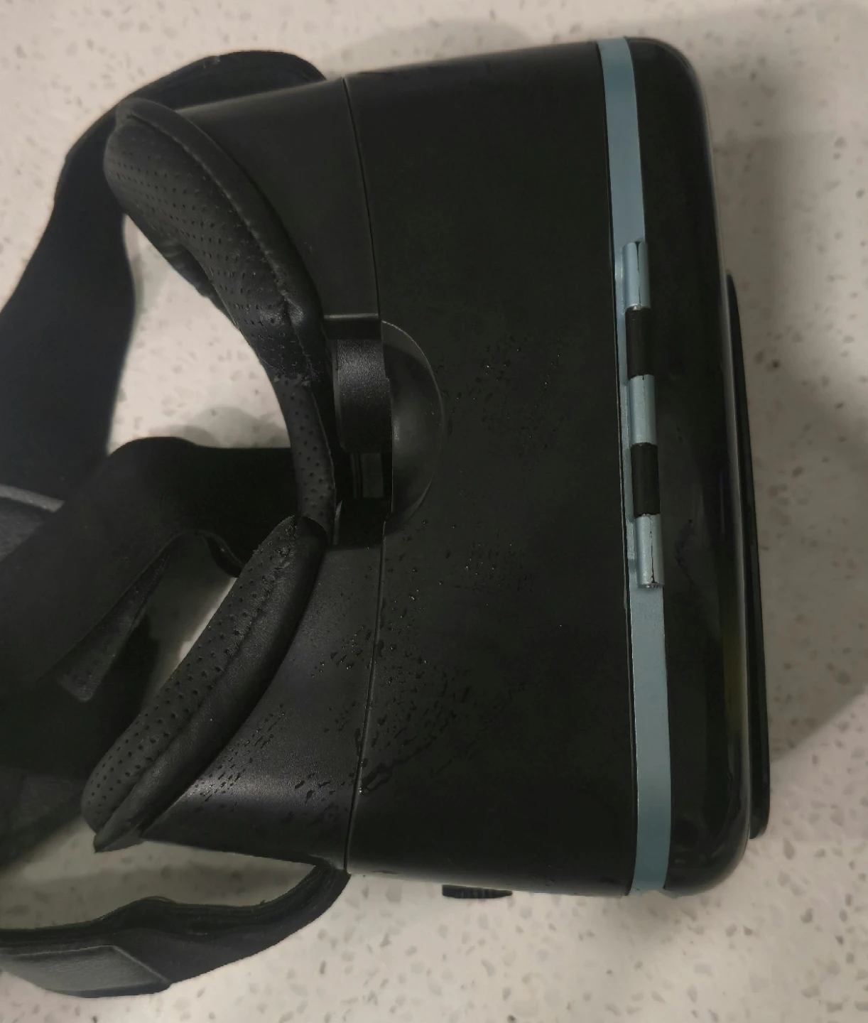 Utopia 360 Virtual Reality Headset - photo 3