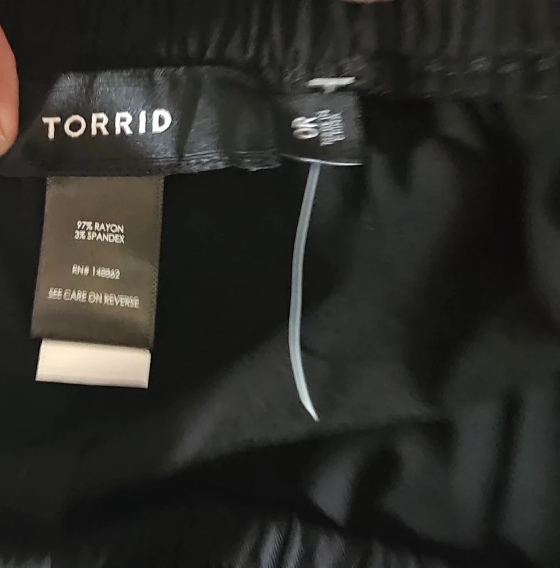 Torrid Black Cargo Pants - Size 0R / 12 - photo 2