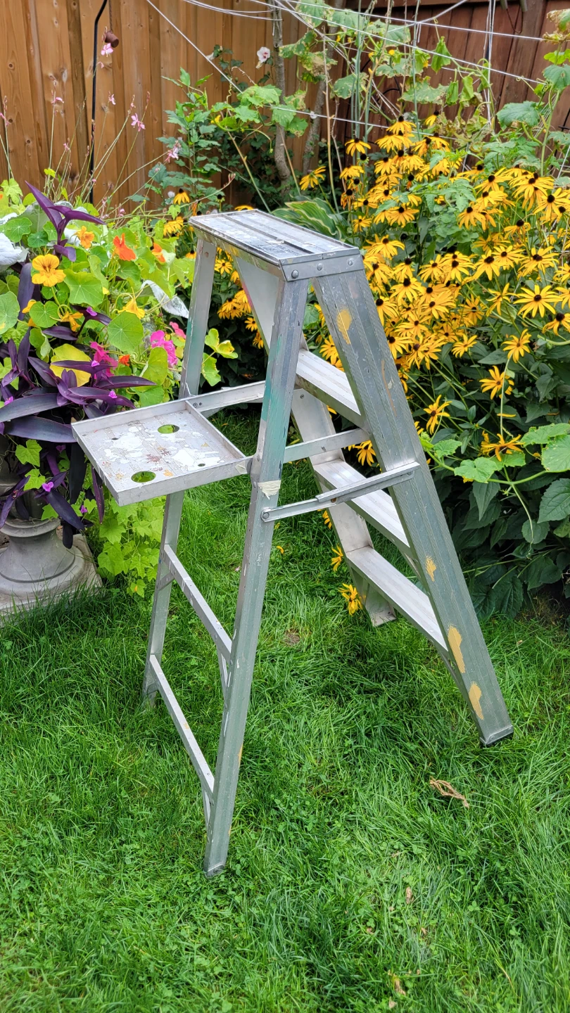 Aluminum Step Ladder fokdable - photo 2