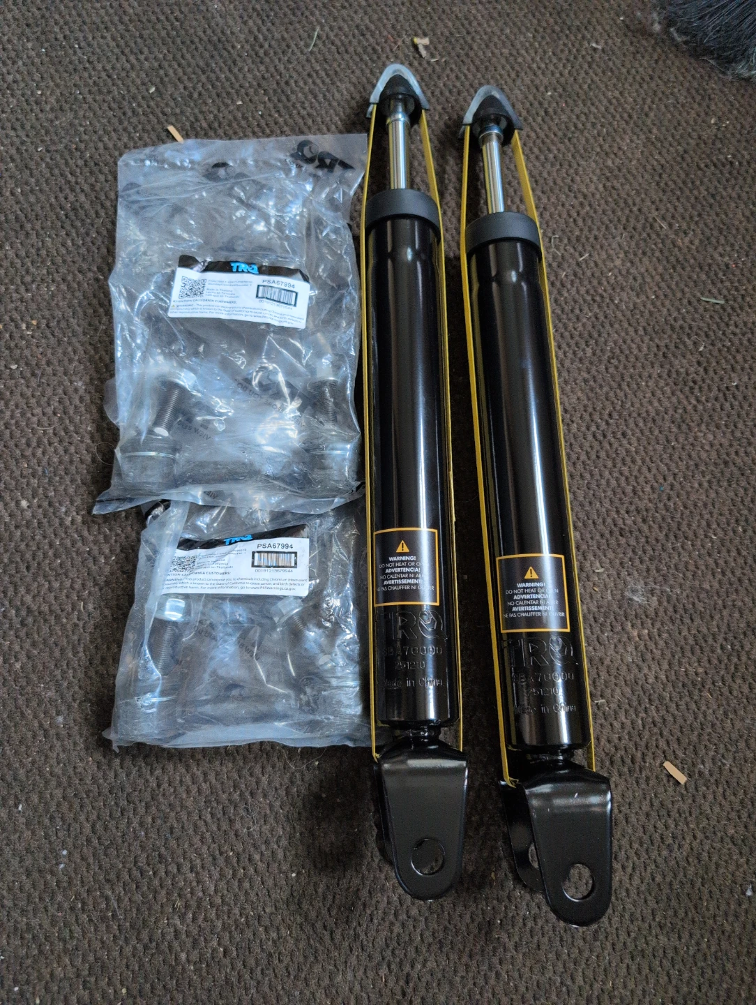 TRQ Rear Shock Absorbers and Sway Bar Links - photo 2