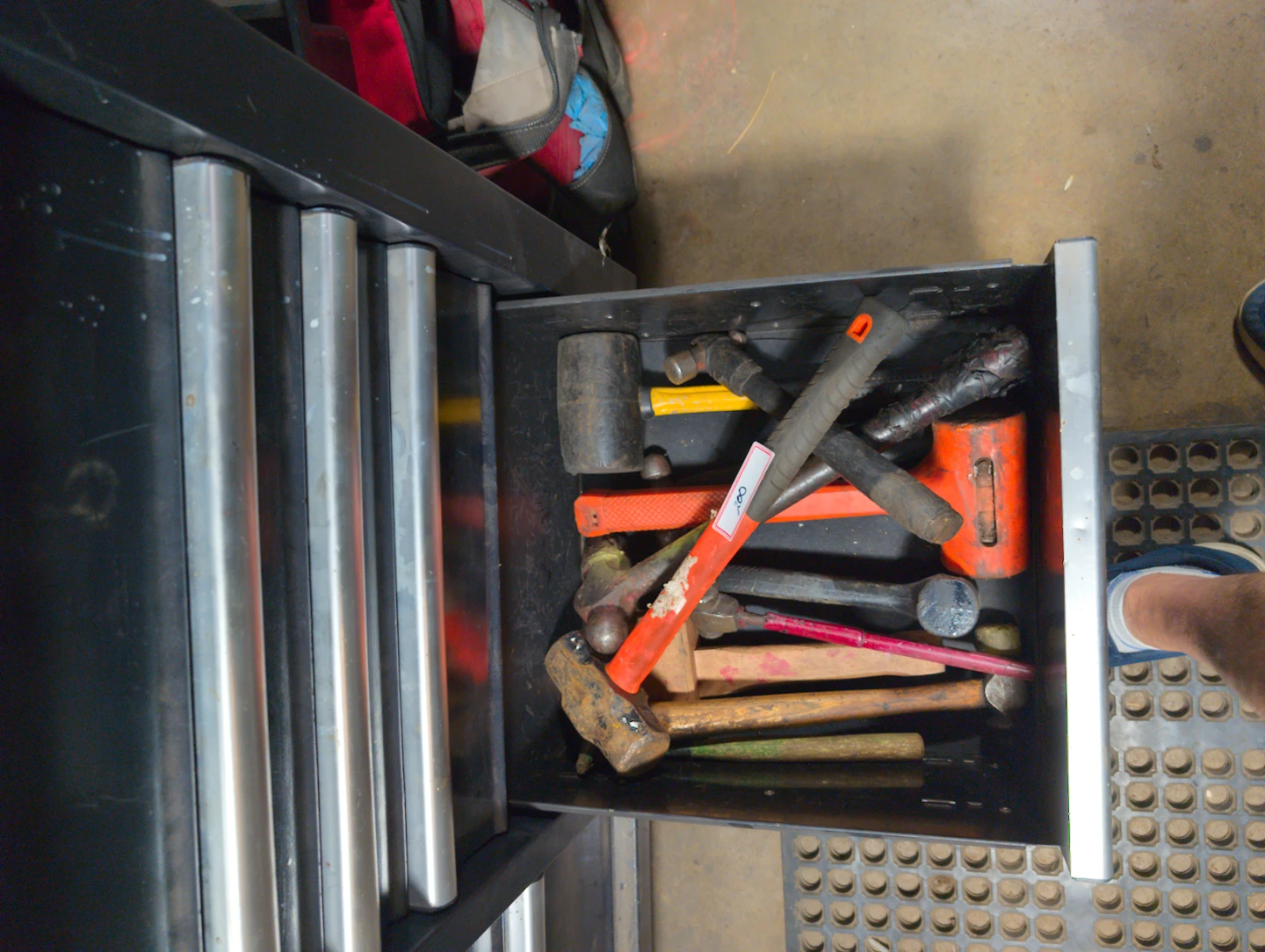 Husky 52 " roll cab and tools - photo 5