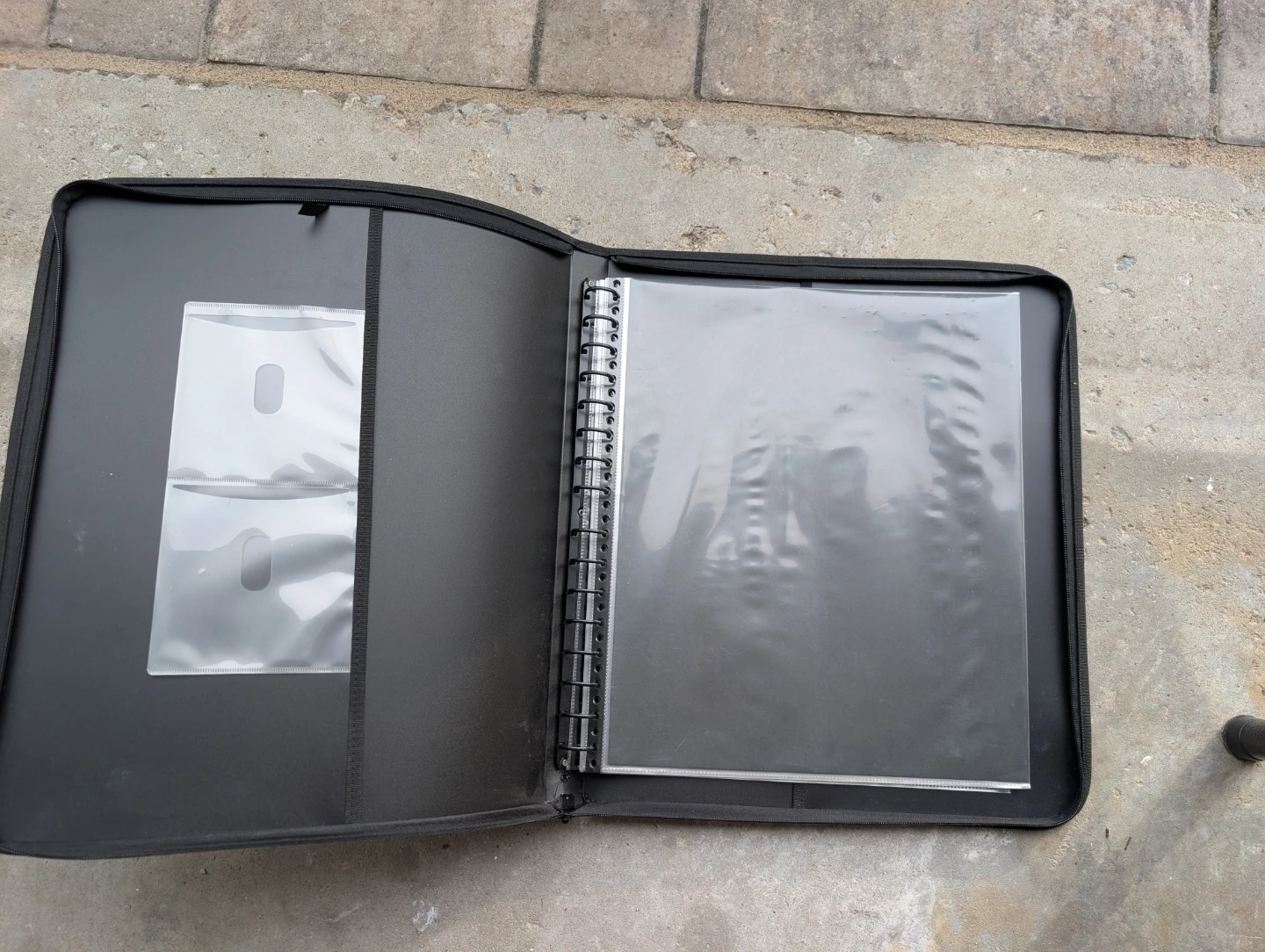 Black Zippered Art Portfolio Case - photo 2