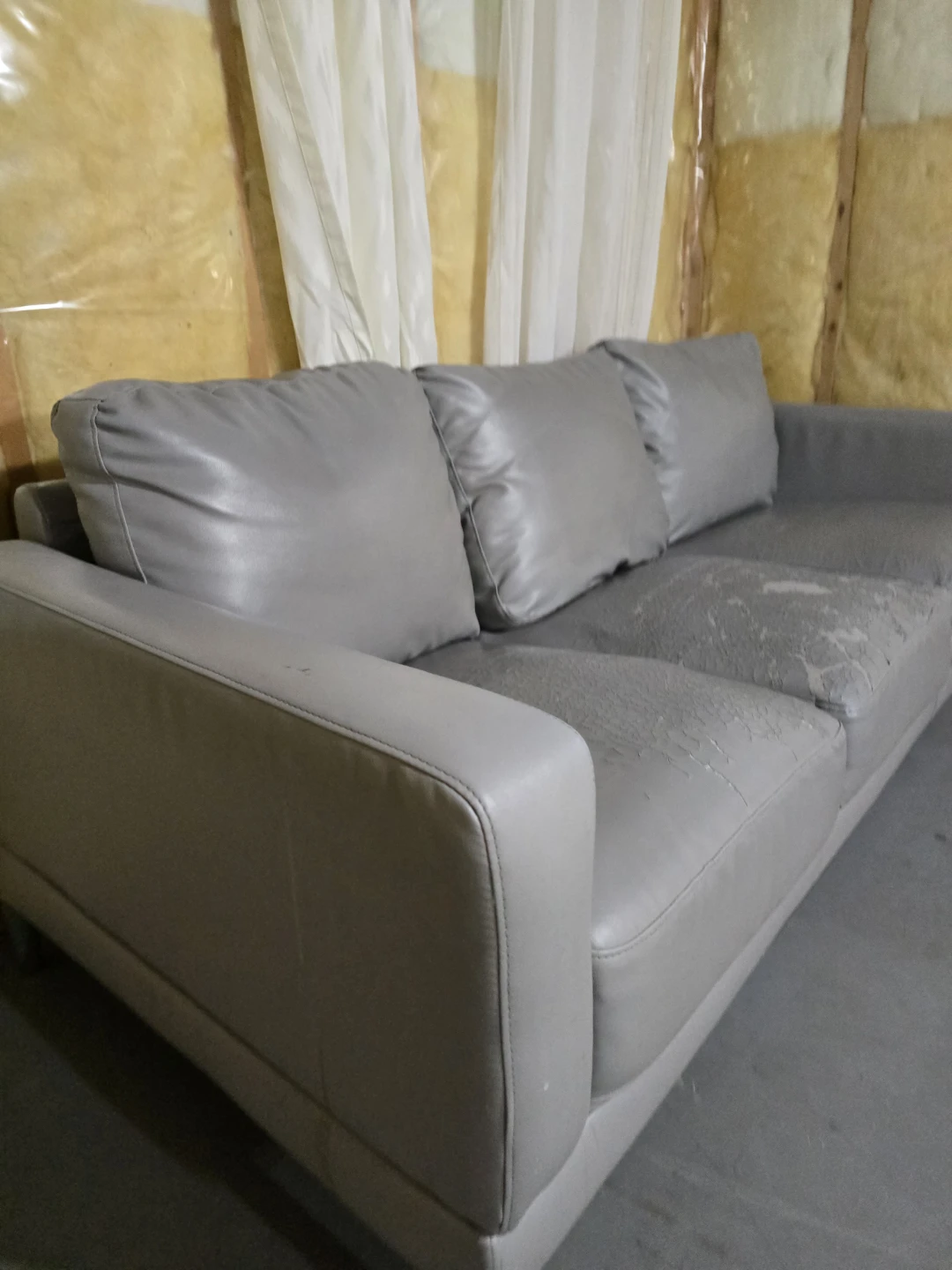 Three-Seater Grey Sofa - photo 2