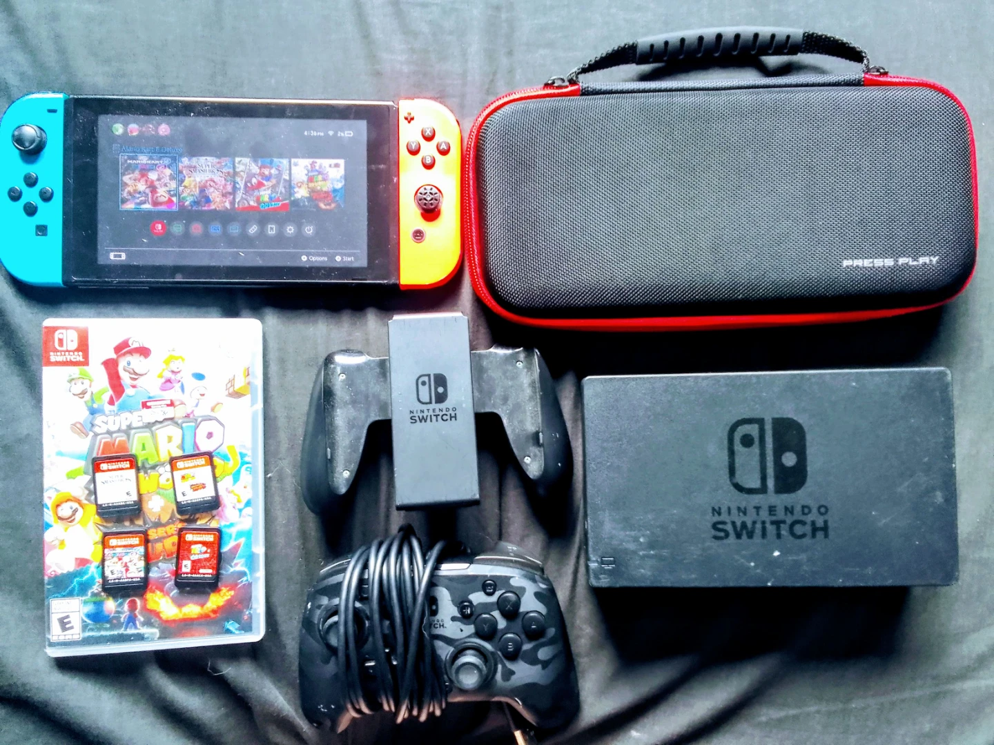 Nintendo Switch Bundle NO AC ADAPTER