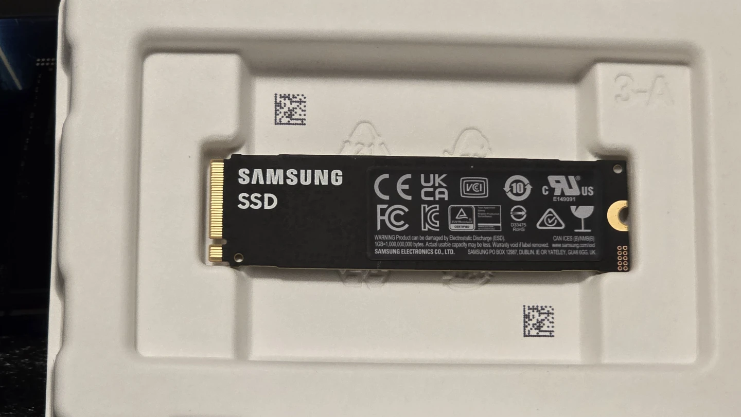 BRAND NEW Samsung 990 PRO 2TB PCIe 4.0 NVMe M.2 SSD - photo 3