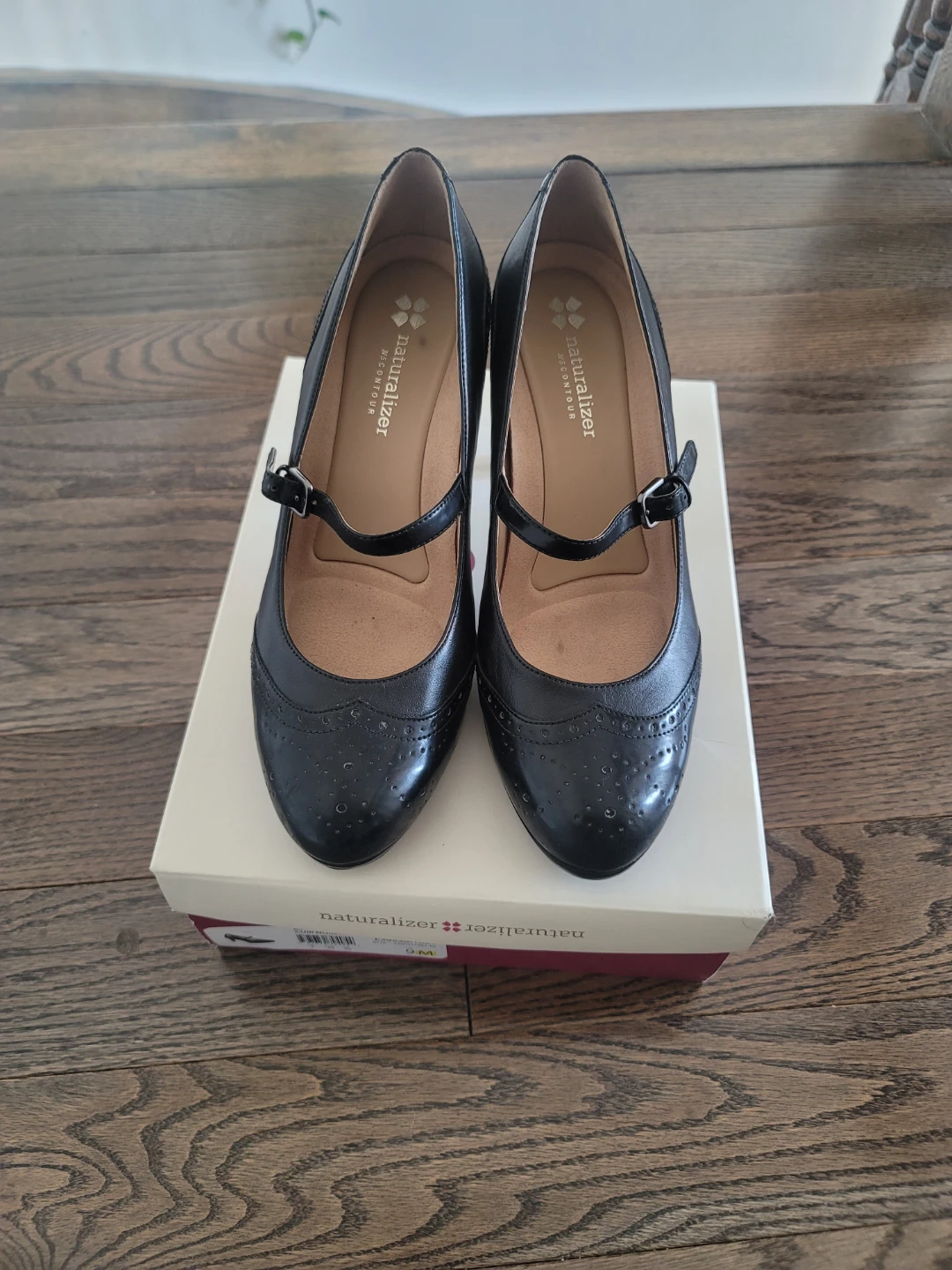 Naturalizer Black Mary Jane Heels - photo 2