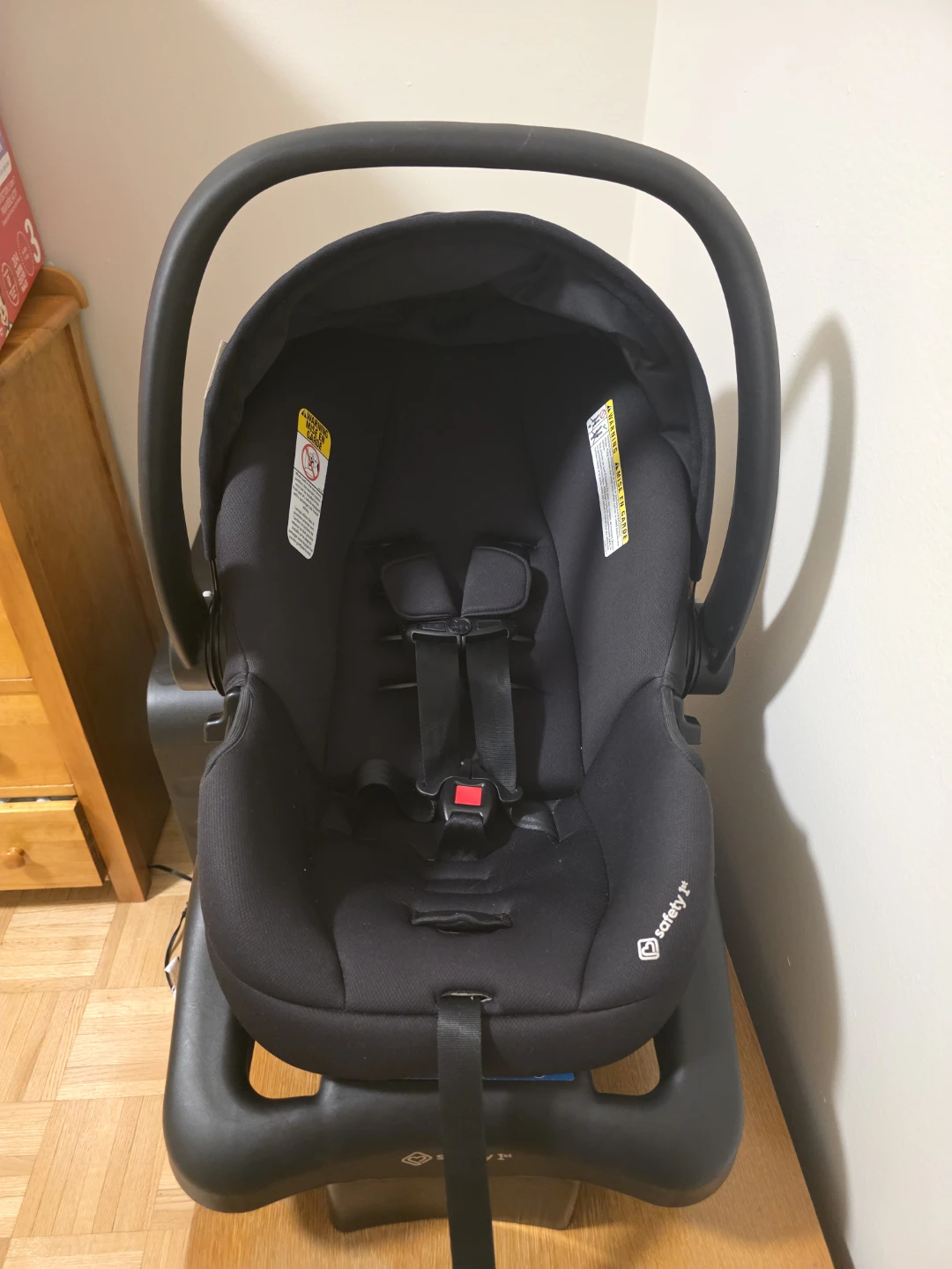 Safety 1st newborn Car Seat
