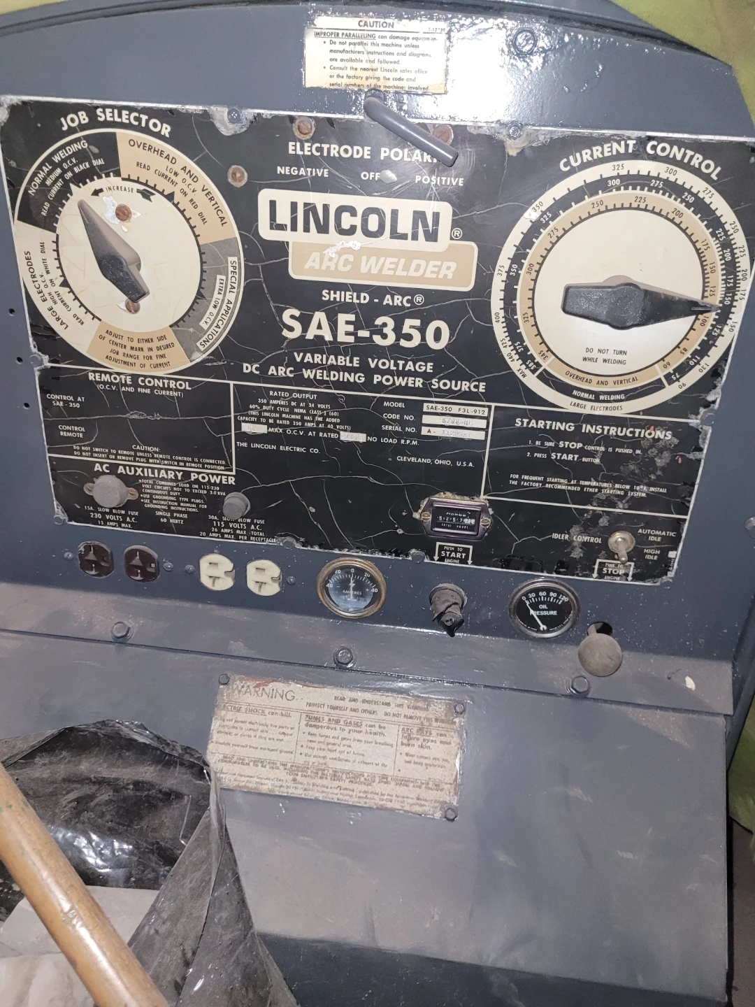 Lincoln Shield-Arc SAE-350 DC mobile  Arc Welder