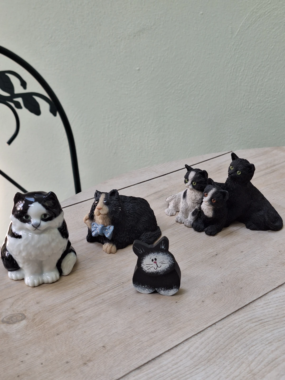 Cat Figurines