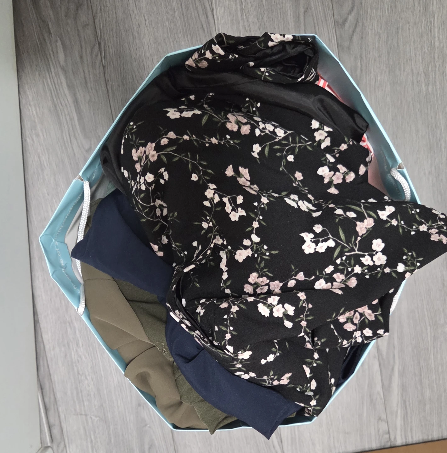Assorted Women's Clothing Bundle size large